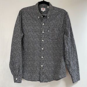 Levi’s men’s long sleeve button down shirt - black/white pattern - medium